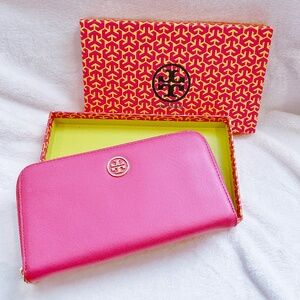 New Tory Burch fuchsia pink long zip wallet